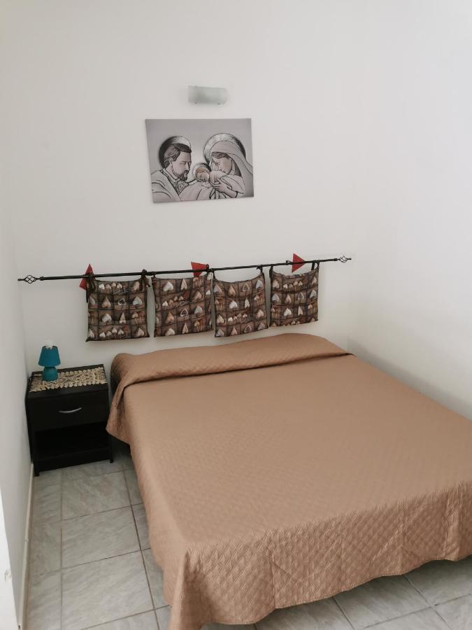 Ferienwohnung Stefano E Federica Syrakus Zimmer foto